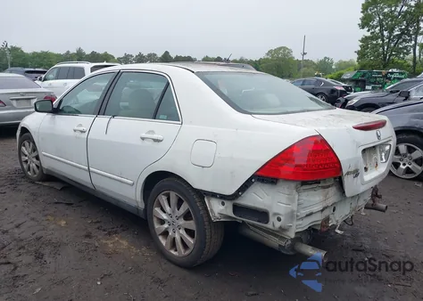 2007 Honda Accord 3.0 Se из США, поврежденный, VIN 1HGCM66437A075697